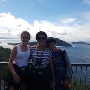 Meet your Posher, Teresa